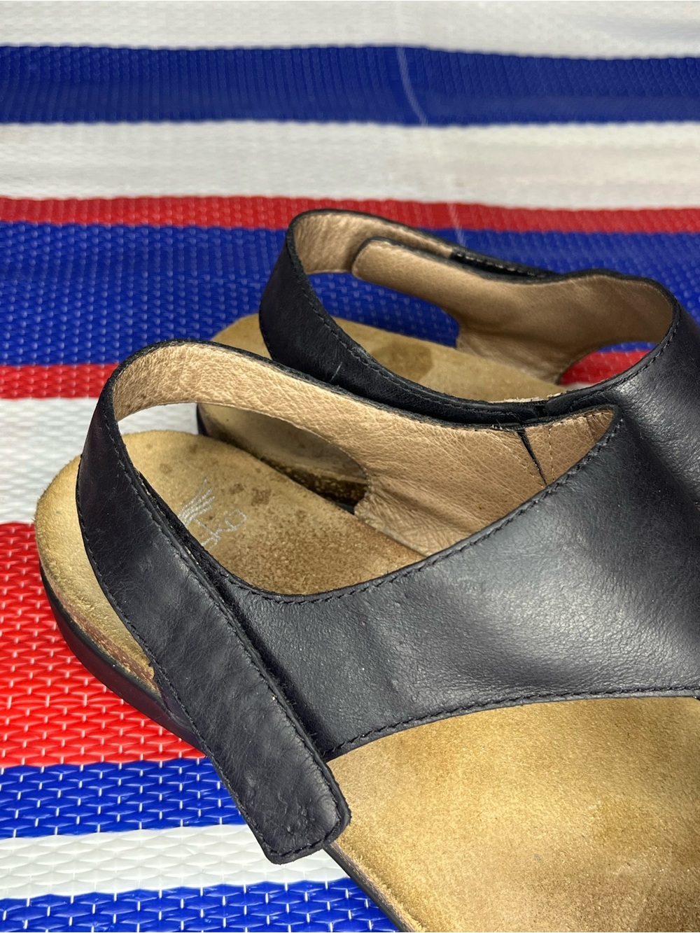 Dansko Reece women's thong sandals black waxy burnished leather Size 11.5 EU 42 - Picture 12 of 12